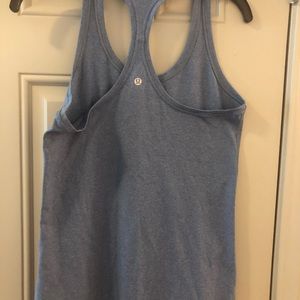 Lululemon tank
